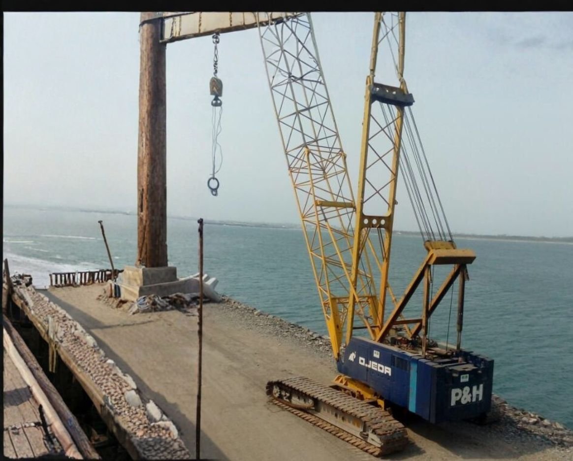 Grúa estructura sobre Orugas Grúas Ojeda18